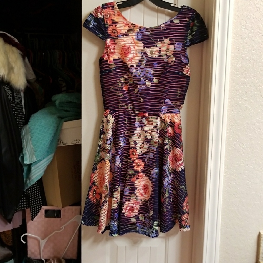 Honey & Rosie mini skater dress - Picture 1 of 5